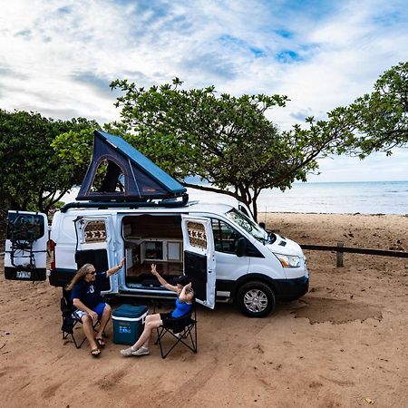 Campcar Maui Jeeps Suvs Hybrid Camper Van Rentals With Equipment And Travel Advice Кахулуї Екстер'єр фото