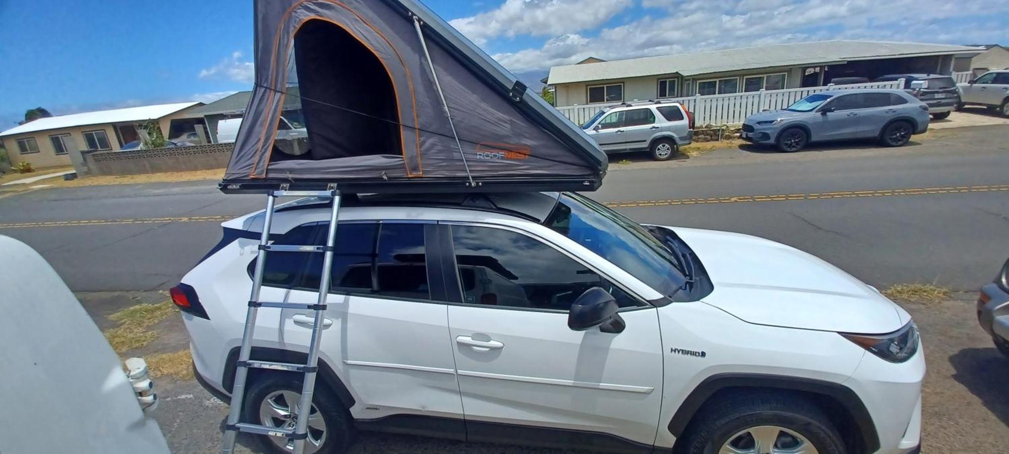 Campcar Maui Jeeps Suvs Hybrid Camper Van Rentals With Equipment And Travel Advice Кахулуї Екстер'єр фото